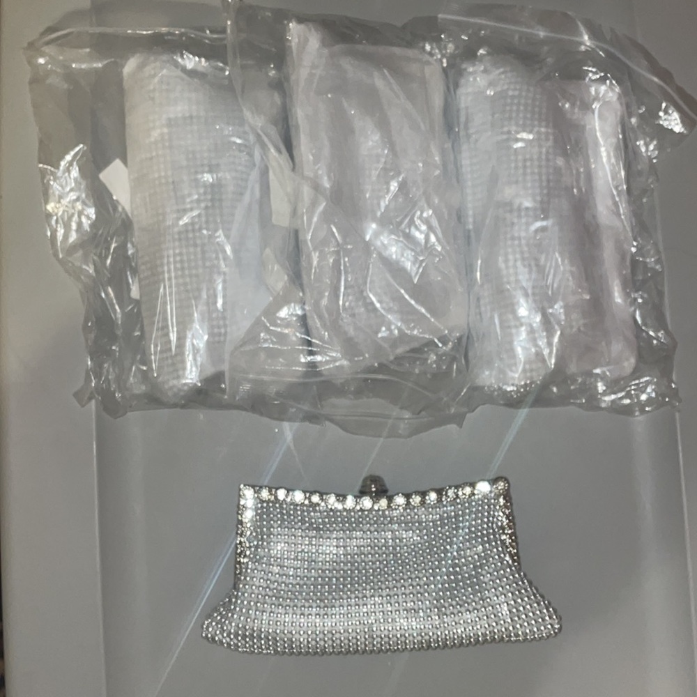 4 purses bundle for bridesmaids